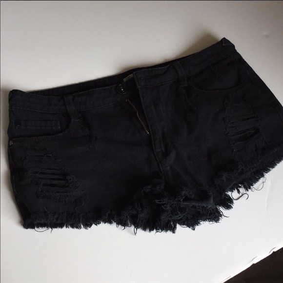 Love Fire Denim Booty Shorts Black Size 7 - Picture 2 of 6